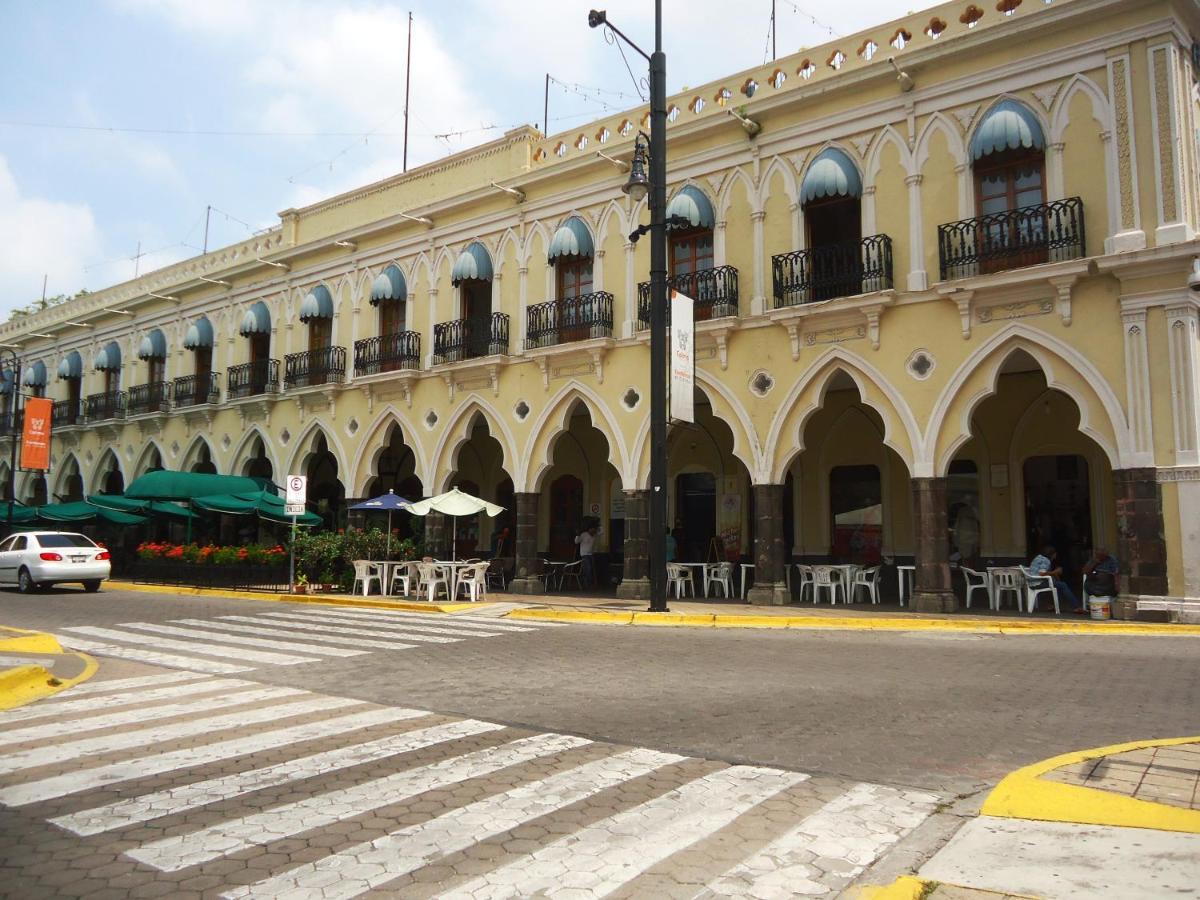 Hotel Concierge Plaza Colima Exterior foto
